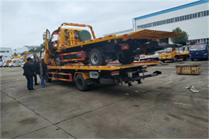 华县同城汽车补胎